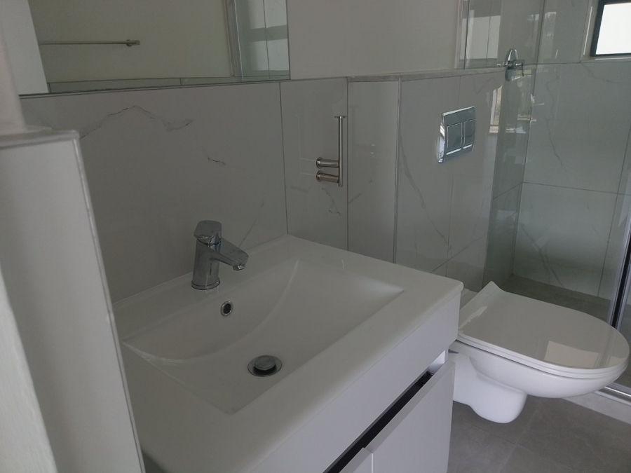2 Bedroom Property for Sale in Flamingo Vlei Western Cape